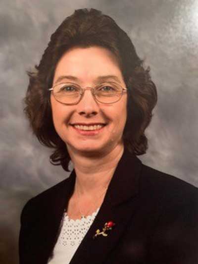Teresa R. Everhardt